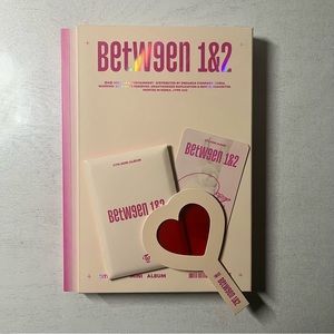BETWEEN 1&2 ALBUM - TWICE KPOP